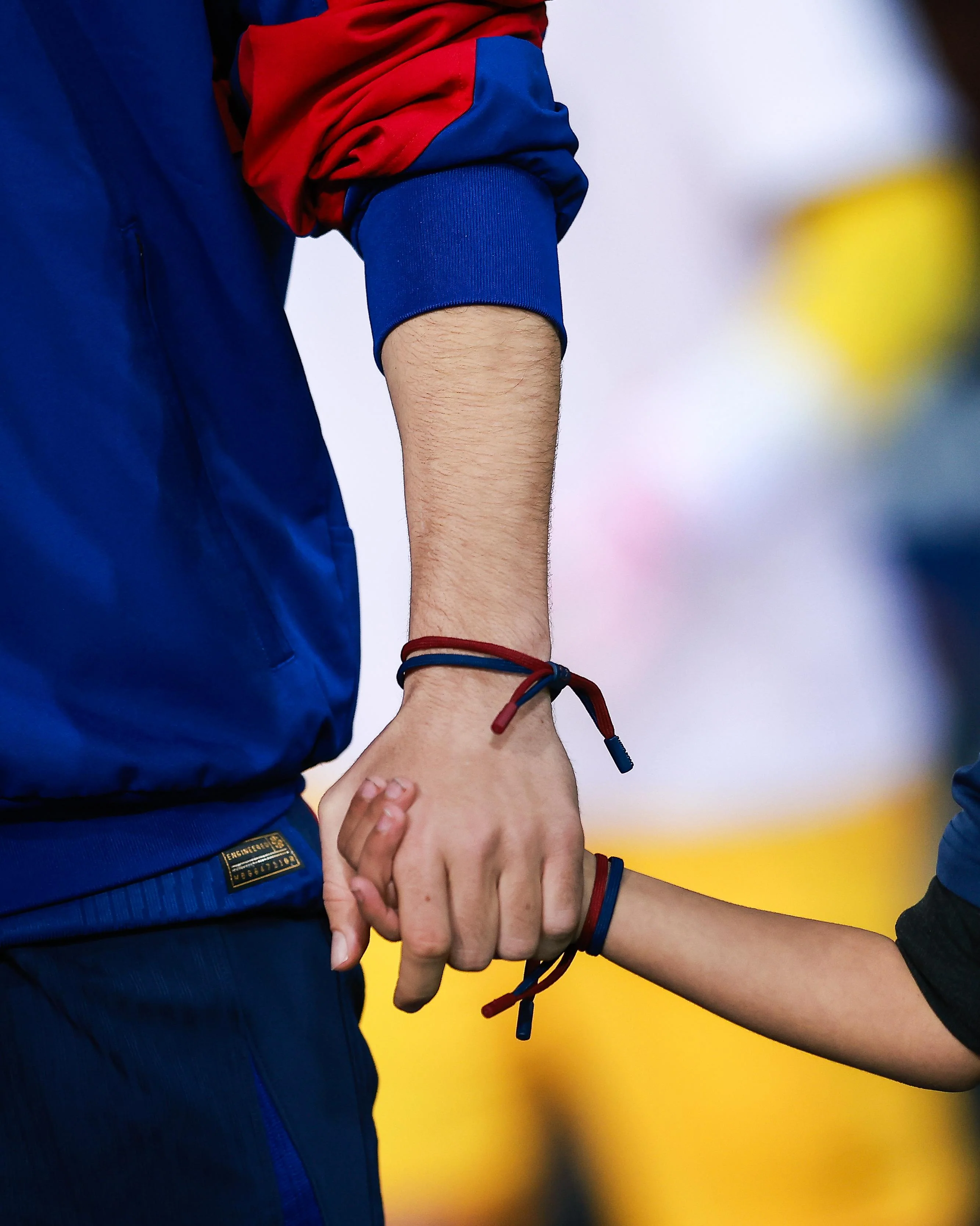 Blaugrana charity bracelet - Image 3